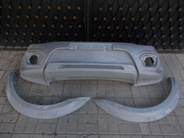 Стекло-пластиковый силовой передний бампер на Mitsubishi Pajero Sport 2