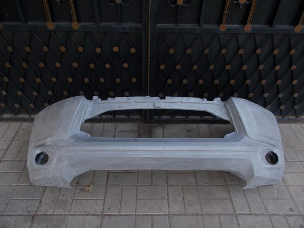 Стекло-пластиковый силовой передний бампер на Mitsubishi Pajero Sport 3
