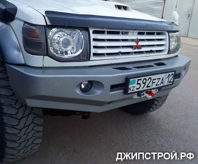  Казахстан, Акхтау — Силовой бампер Mitsubishi Pajero 2