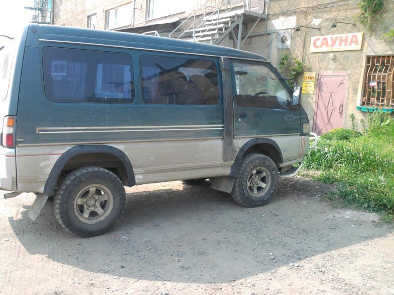 Фендера Mitsudishi Delica 25-35 кузов Фендера Mitsudishi Delica 25-35 кузов