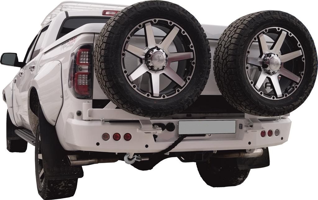 Бампер силовой задний Toyota Tundra 2014-2019 c площадкой лебедки и двумя калитками запасных колес