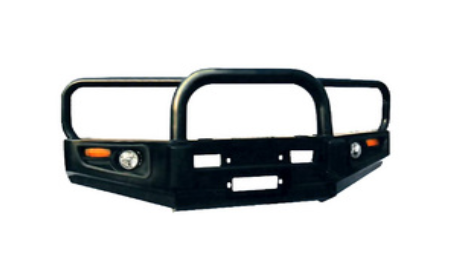 Передний силовой бампер с черными дугами на Toyota Land Cruiser 80