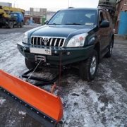 Отвал для уборки снега на внедорожник