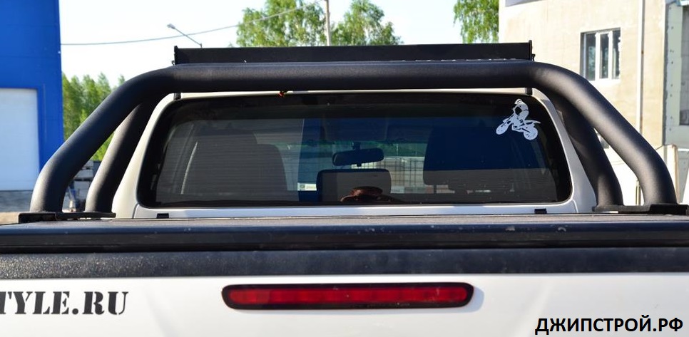 Дуга на кузов Toyota Hilux Дуга на кузов Toyota Hilux