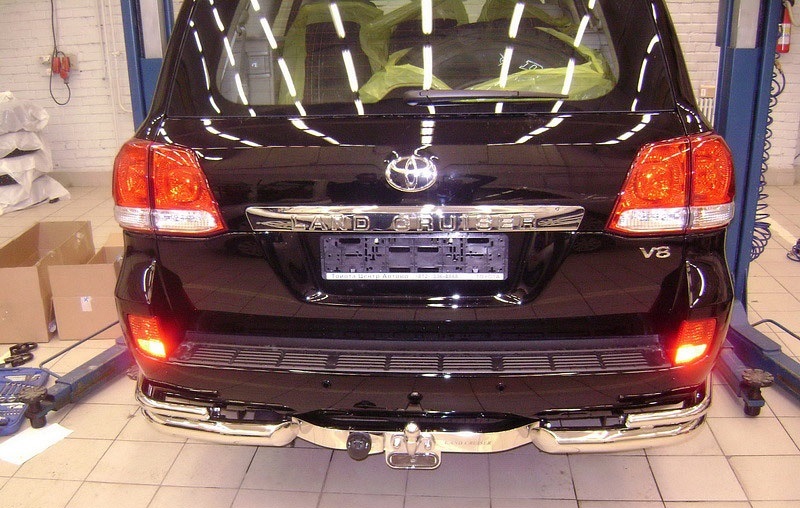 Фаркоп для LX 570