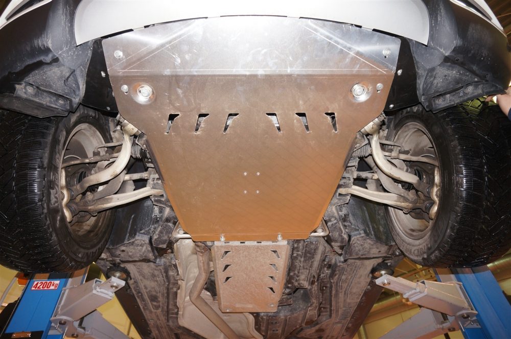 Защита картера двигателя и кпп BMW X5 V-3,5; 5,0; 3,0TD (2011-10.2013) из 2-х частей, с пыльниками